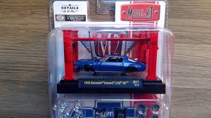 It is a 1/18 scale white w/black vinyl top ss 350 by ertl. Contemporary Manufacture M2 Machines 1 64 Model Kit Release 27 1970 Chevrolet Camaro Z 28 Rs Woodland Resort Com