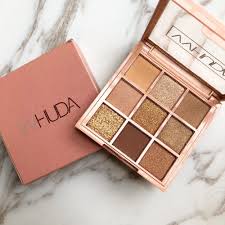 Happybox Tr Adli Kullanicinin Https Monshoping Mywizi Com Maquillage Kit Palette Paupieres Maquillage Cosmetiques Html Panosundaki Pin Goz Fari Makyaj Koleksiyonu Makyaj Fircalari
