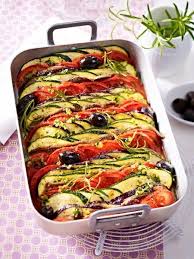 18 Zucchini Rezepte So Lecker Ist Das Gesunde Gemuse Wunderweib Gemuseauflauf Rezept Rezepte Zucchini Rezepte