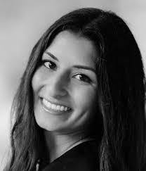 Caitlin Merry's Instagram, Twitter & Facebook