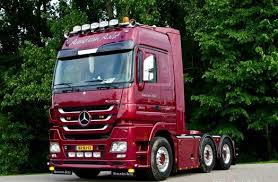 Mercedes Benz Actrosv8 2551 Megaspace Mercedes Truck Mercedes Benz Trucks Mercedes Benz