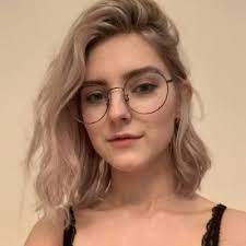 Learn more, direct from elvie. Eva Elfie Auf Twitter I Like To Lick Them Lollipop Blonde Sweet Beautiful