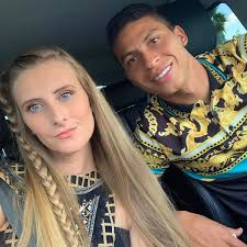 Alexis Pérez y Leanne Shillingford celebraron el nacimiento de Milano Ángel