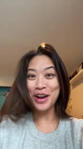 Rafaela Alyssa Hand Chain: A Girly, Feminine Fashion Trend