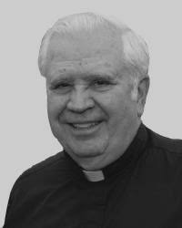 Raymond Baumhart Obituary (2019)