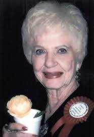 Gwendolyn Cox's Instagram, Twitter & Facebook