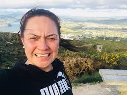 Challenging hike in Seychelles with Norwegian friends