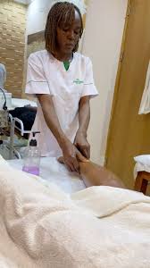 Happy Sunday✨✨, Sunny Sundays Are For Relaxation✨✨💫🌿🍃, For Enquiries, DM  or call 08099930000, Or send a Dm, You can also make your bookings on;,  fresha.com/book-now/rejuvenee-spa-wellness-center-bdou8...