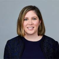 Stephanie Toth's Instagram, Twitter & Facebook