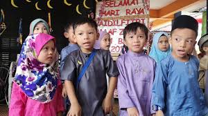 כדי לקבל תצוגה טובה יותר של המיקום little caliphs international sdn bhd, שימו לב לרחובות הממוקמים בקרבת מקום: Balik Kampung By Little Caliph Platinum Seksyen 7 Shah Alam Youtube