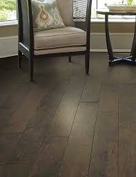 Saw At Mill Creek Virginia Vintage Thorn Hill Maple Bartlet Farm Color Aa744 02002 Hardwood Floors Wood Flooring Options Flooring Hardwood Floors