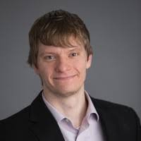 Andrew Wortham's Instagram, Twitter & Facebook