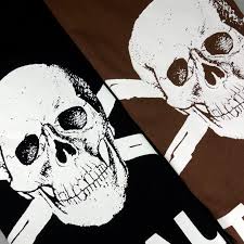 Pauli тениски с къси ръкави. Der Totenkopf Aus Hamburg Erobert Die Welt Fanworld Im Alexa Berlin