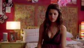 Selena Gomez As Mary Santiago In Another Cinderella Story Another Cinderella Story Selena Gomez Photos Selena Gomez