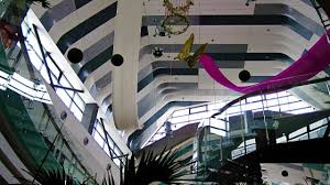 Lampa lui aladdin la cinema city din sun plaza. Sun Plaza Mall Sunniest Mall In Bucharest Romania