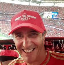 I used to drink in the Malt Cross back in the 80's ... they did the best  chip butties ever lol