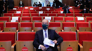 Queridos compatriotas, frente a los graves y reiterados ataques contra las estaciones y las instalaciones del. Renovacao Do Estado De Emergencia Anuncia Ja Novo Decreto Ate Dia 7 Renascenca