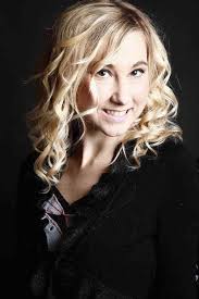 Deadly Beauty: Horror's Scream Queens and Rising Talent: Dayna Shuffle