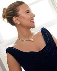 Taylor Swift charming face 🔥♥️ #taylorswift #celebrity