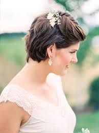 Easy, no tools required besides pins. 30 Bridesmaid Hairstyles Your Friends Will Love A Practical Wedding