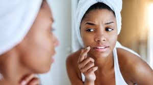 More than 60,000 people are diagnosed with melanoma every year, with nearly 9,000 deaths, according to skin cancer … Spotting The Signs Of Skin Cancer Everyday Health