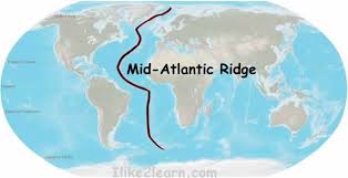 The Mid Atlantic Ridge Seems To Fit Very Well With Plate Tectonics Because It Goes Very Nicely Right Down The Midd Great Barrier Reef Malacca Strait Of Malacca