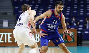 Karşılaşmayı izleyebileceğiniz platform ve kanal bilgilerini aşağıdaki tabloda görebilirsiniz. Anadolu Efes Real Madrid I Ispanya Da Dagitti Tele1