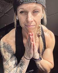 Salvador Morrow's Instagram, Twitter & Facebook