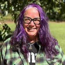 Shana Conley's Instagram, Twitter & Facebook