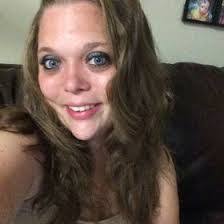 Jenny Trosclair's Instagram, Twitter & Facebook