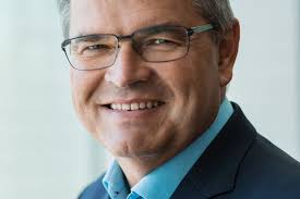 Waldemar Dombrowski wird zweitwichtigster Mann im Deutschen Beamtenbund