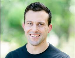 Andrew Markoff's Instagram, Twitter & Facebook