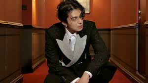 The first love is public, but only been together for 4 months and then broke up. Lee Dong Wook Lee Dong Wook Lee Dong Wok Lee