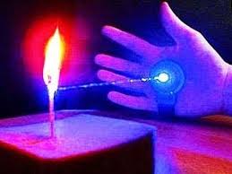 10 Amazing Science Experiments You Can Do Home Amazing Science Experiments Cool Science Experiments Fun Science