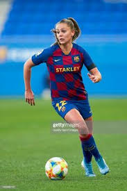 Concluyó un ciclo que empezó en 2015 con la profesionalización de un barcelona femenil que le pasó por encima al chelsea en la final continental. 200 Ideas De Woso En 2021 Futbol Femenino Futbol Futbol Femenil