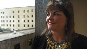 Peggy Murphy's Instagram, Twitter & Facebook