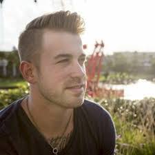 Dawson Moore's Instagram, Twitter & Facebook