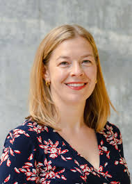 Renee Gross's Instagram, Twitter & Facebook