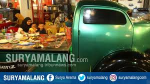 Nah, bagaimana jika menjajal buka puasa bersama di tempat makan dengan masakan khas indonesia? Ingin Nikmati Sensasi Kuliner Bernuansa Otomotif Silakan Kunjungi Lokasi Di Malang Ini Surya Malang
