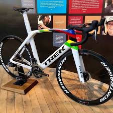 swift cycling on instagram what a beauty do you like it follow swift cycling for more follow swift cycling for more in 2021 trek bikes trek road bikes bike