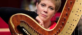 Agnès Clément, virtuose au sommet de la harpe