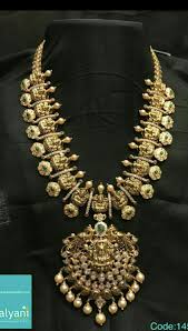 Pin By Sri Lalitha On Jewllery Gold Jewelry Simple Necklace Antique Gold Jewelry Indian Gold Wedding Jewelry