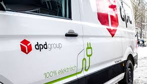 Einen genauen zeitrahmen, wann die pakete ausgeliefert werden, gibt es weder für samstags noch an einem anderen tag im voraus. Dpd Stellt In Hamburg Auf Elektro Flotte Um Ecomento De