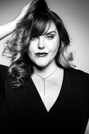 Tara Curtis's Instagram, Twitter & Facebook