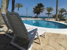 Hostal san juan hostal el campello. Tumbonas Piscina Picture Of Hostal San Juan Campello Tripadvisor