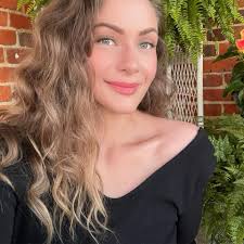 DIED A HERO': Trump rally victim, a former fire chief, heroically shielded  his wife and daughters from bullets. Praised as "the very best of us," he  has become a symbol of bravery.