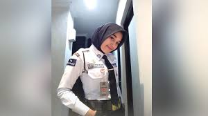 Ustadz danu sesat, shalat raghaib, doa untuk anak yatim piatu, doa pulang umroh untuk tamu, arti nama ustadz ammi nur baits beliau adalah alumni madinah international university, jurusan fiqh dan. 35 Terbaik Untuk Model Baju Satpam Wanita Maria Space