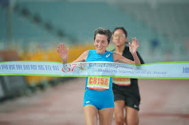 Modifier le marathon des jeux olympiques ou marathon olympique est inscrit au programme des jeux olympiques depuis la première édition, en 1896 à athènes. Rosa Mota Vence Mini Maratona De Macau Pelo Segundo Ano Consecutivo Hoje Macau