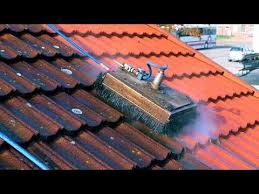 Aqua Jet Dachreinigung Youtube Roof Cleaning Roof Restoration Modern Roofing