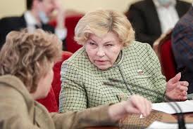 Русская и русская актриса кино, политик елена драпеко станет гостьей нового выпуска «тайны на мильон», который выйдет на нтв 19 июня 2021 года. Rossijskij Deputat Zayavila Chto Veteranam Ne Nuzhny Dengi Sekret Firmy